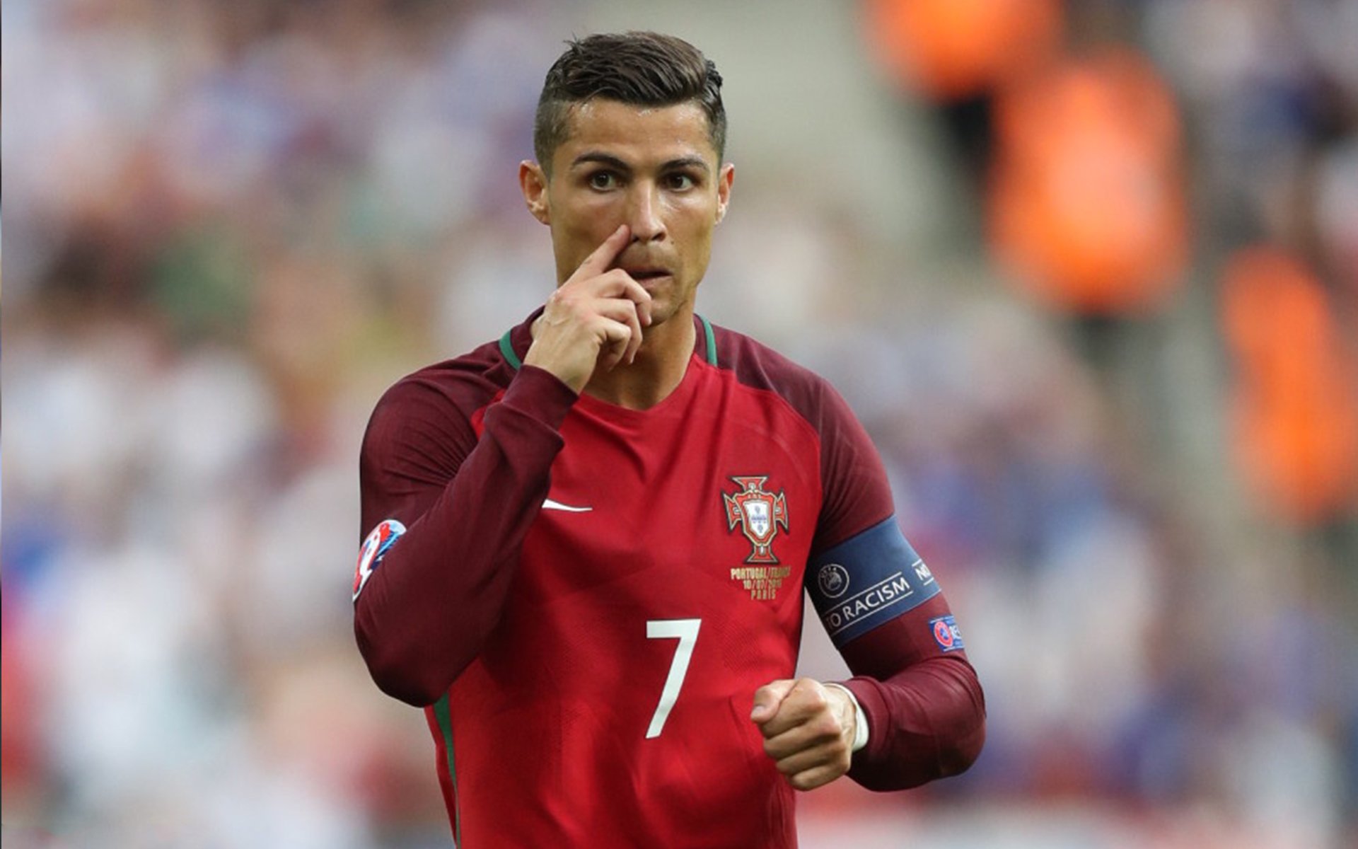 开云在线直播-中国队中场卡瓦尼在巴黎奥运会上展现出强大的进攻组织能力，卡瓦尼进球总数